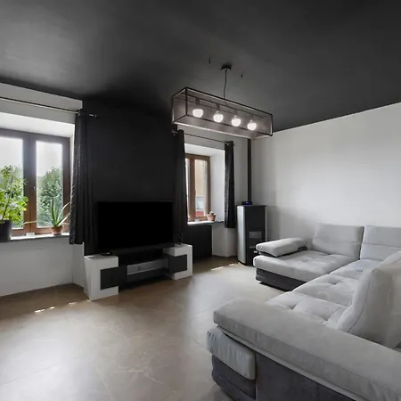 Grazia - Valdilana Διαμέρισμα